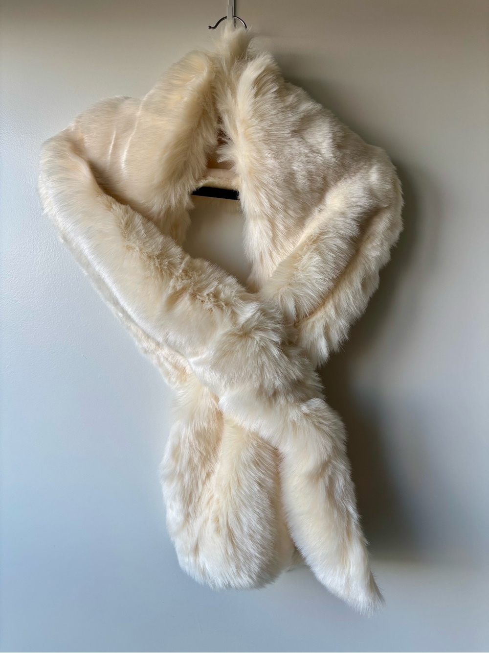 Cream Faux Fur Stole/Scarf